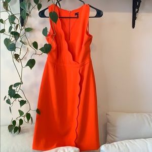 JCrew Crepe bright flame scallop trim v neck dress